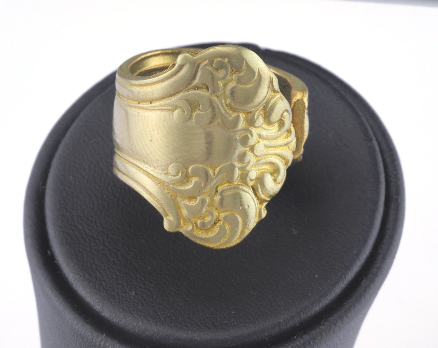 Spoon Ring Flower Patterned Adjustable Ring Raw brass (18mm 8US inner size) OZ2672