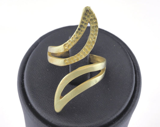 Leaf Ring Adjustable Bezel Raw brass (18mm 8US inner size - Adjustable ) OZ2720