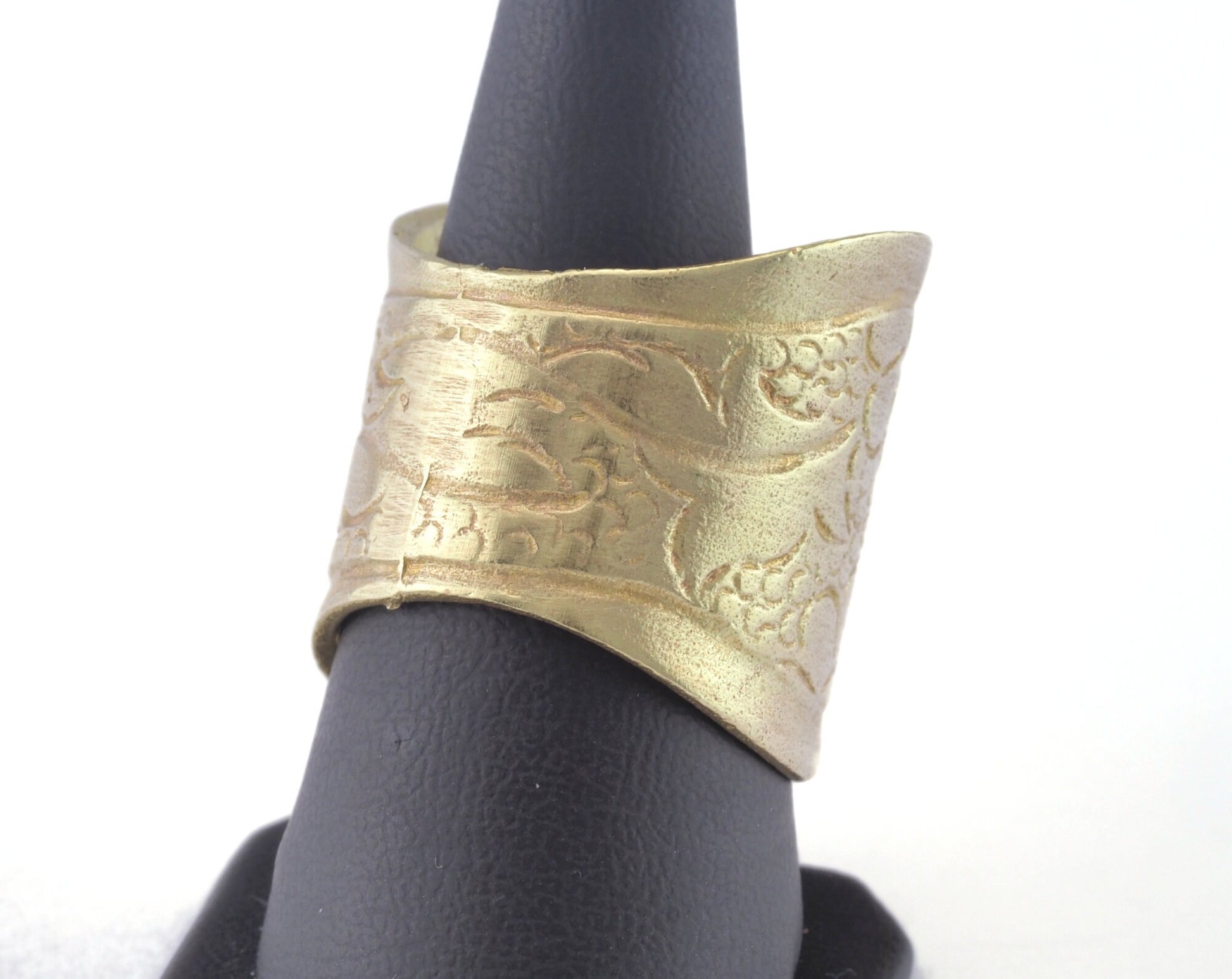 Adjustable Ring Raw brass (18.5mm 8.5US inner size) OZ2751