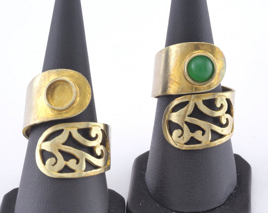 Ring Adjustable Ring Bezel - Raw brass (18mm 7.5US inner size - Adjustable ) OZ2839