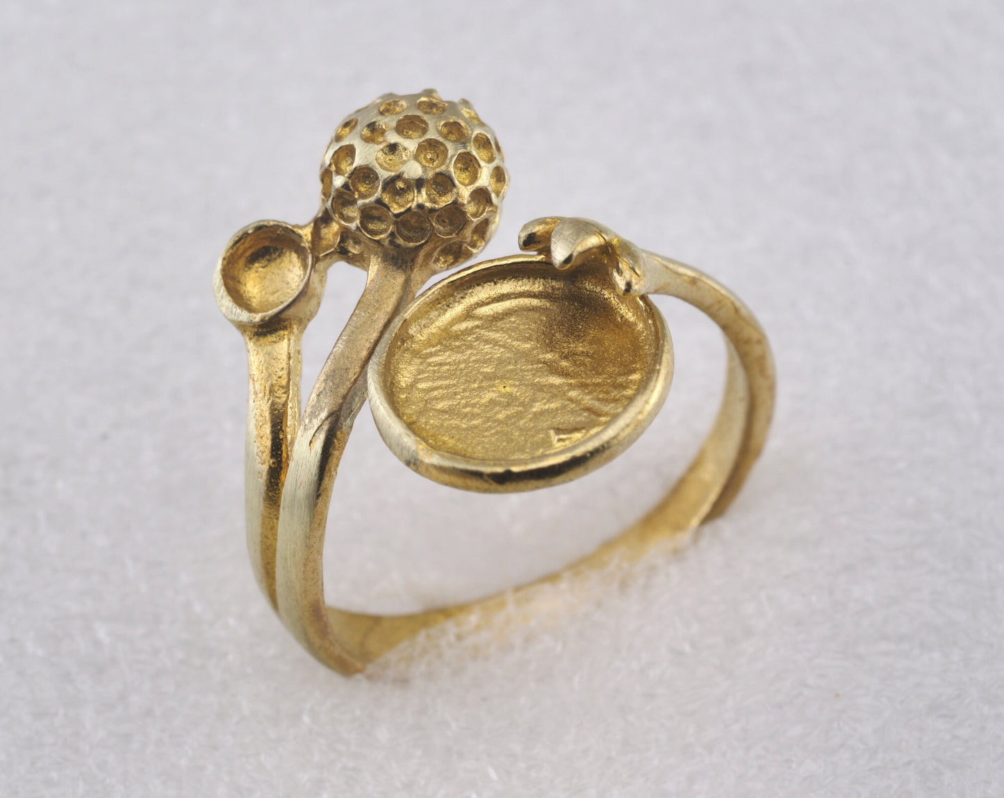 Ring Adjustable Ring Bezel - Raw brass (19mm 9US inner size - Adjustable ) OZ2849