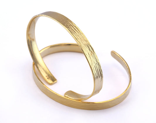 Textured Bracelet Shiny Gold Plated Brass 1 pc. (64mm inner size - Adjustable ) OZ2965