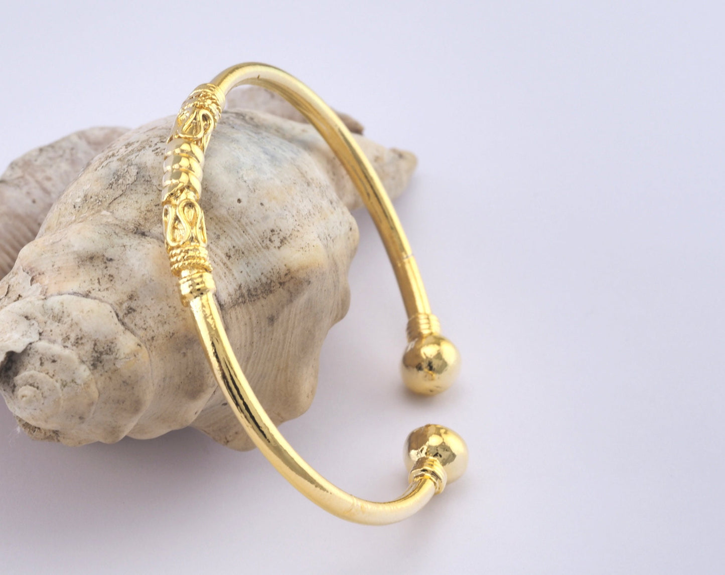Ball Head Bracelet Shiny Gold Plated Brass 1 pc. (55mm inner size - Adjustable ) OZ2961