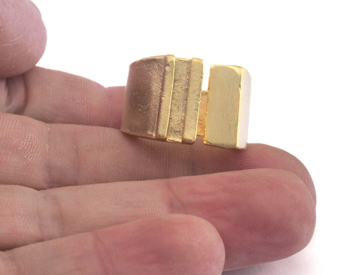 Ring Adjustable Matte Gold Plated brass (17.5mm 7US inner size - Adjustable ) OZ2976