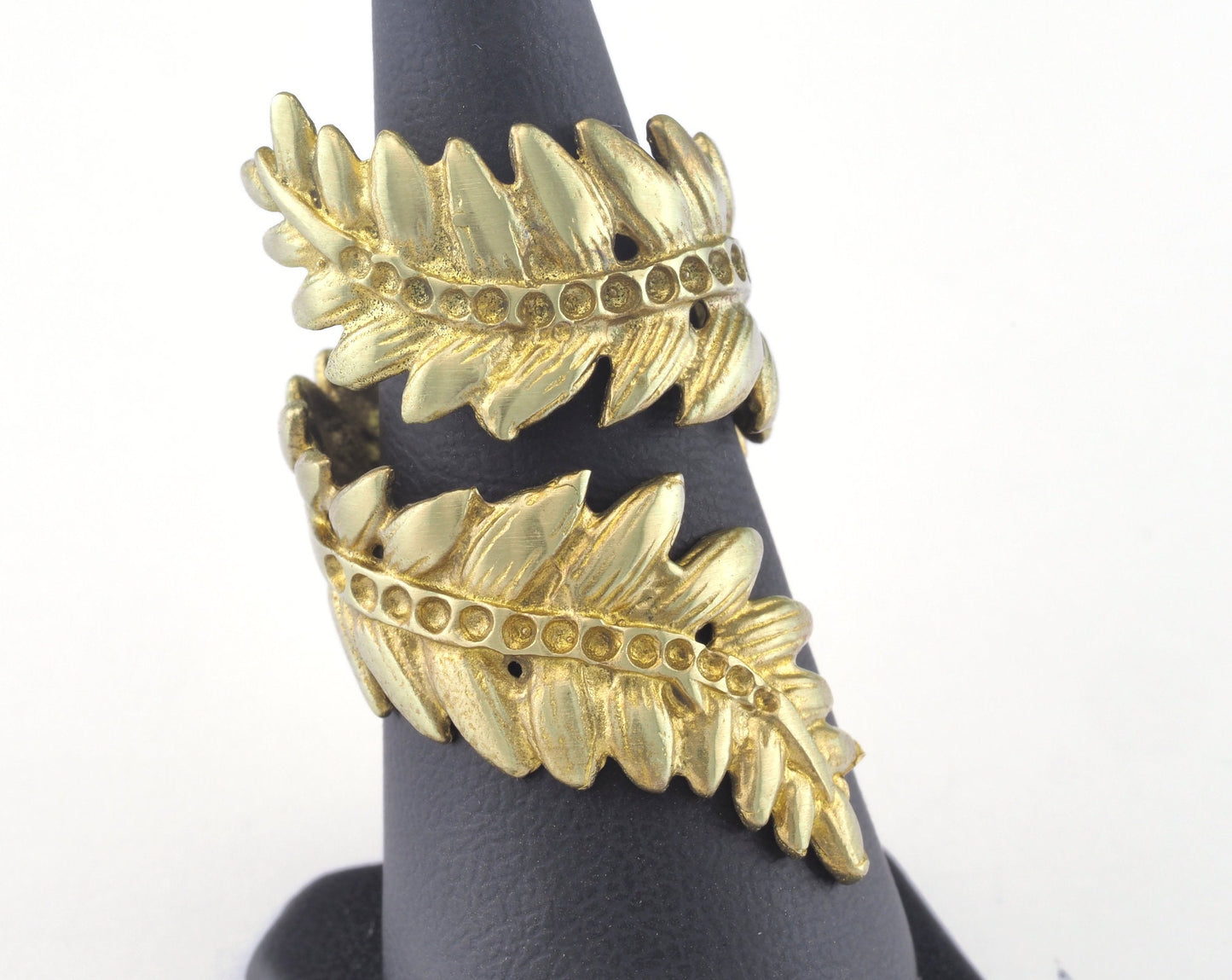 Leaves Ring Adjustable Bezel Raw brass (17mm 7US inner size - Adjustable ) OZ3674