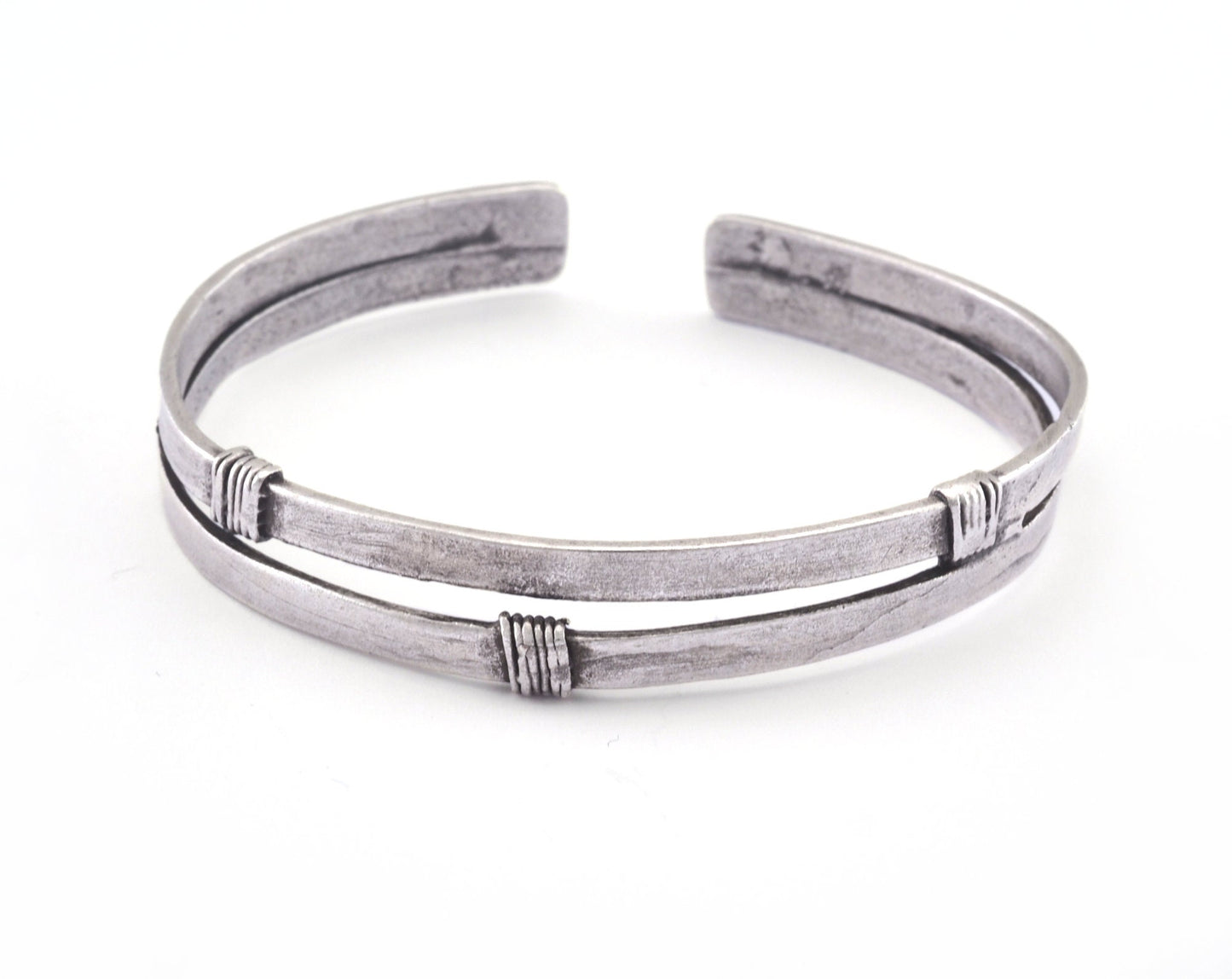 Adjustable Bracelet Antique Silver Plated Brass (64mm inner size - Adjustable ) OZ2968