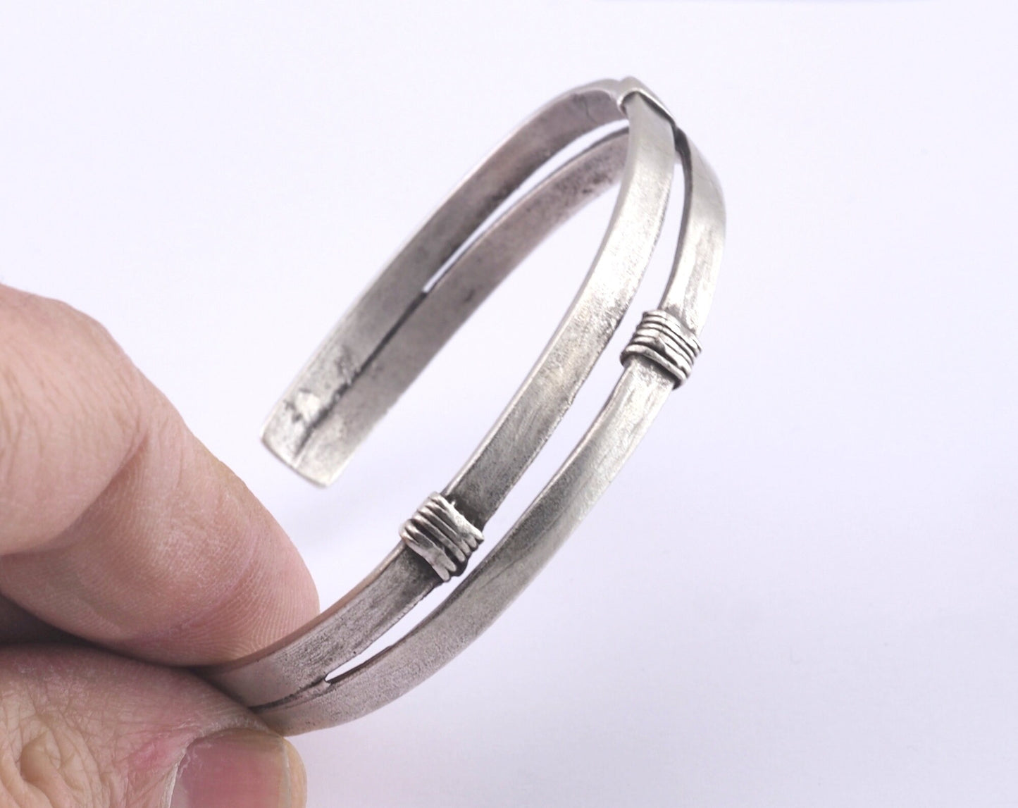 Adjustable Bracelet Antique Silver Plated Brass (64mm inner size - Adjustable ) OZ2968