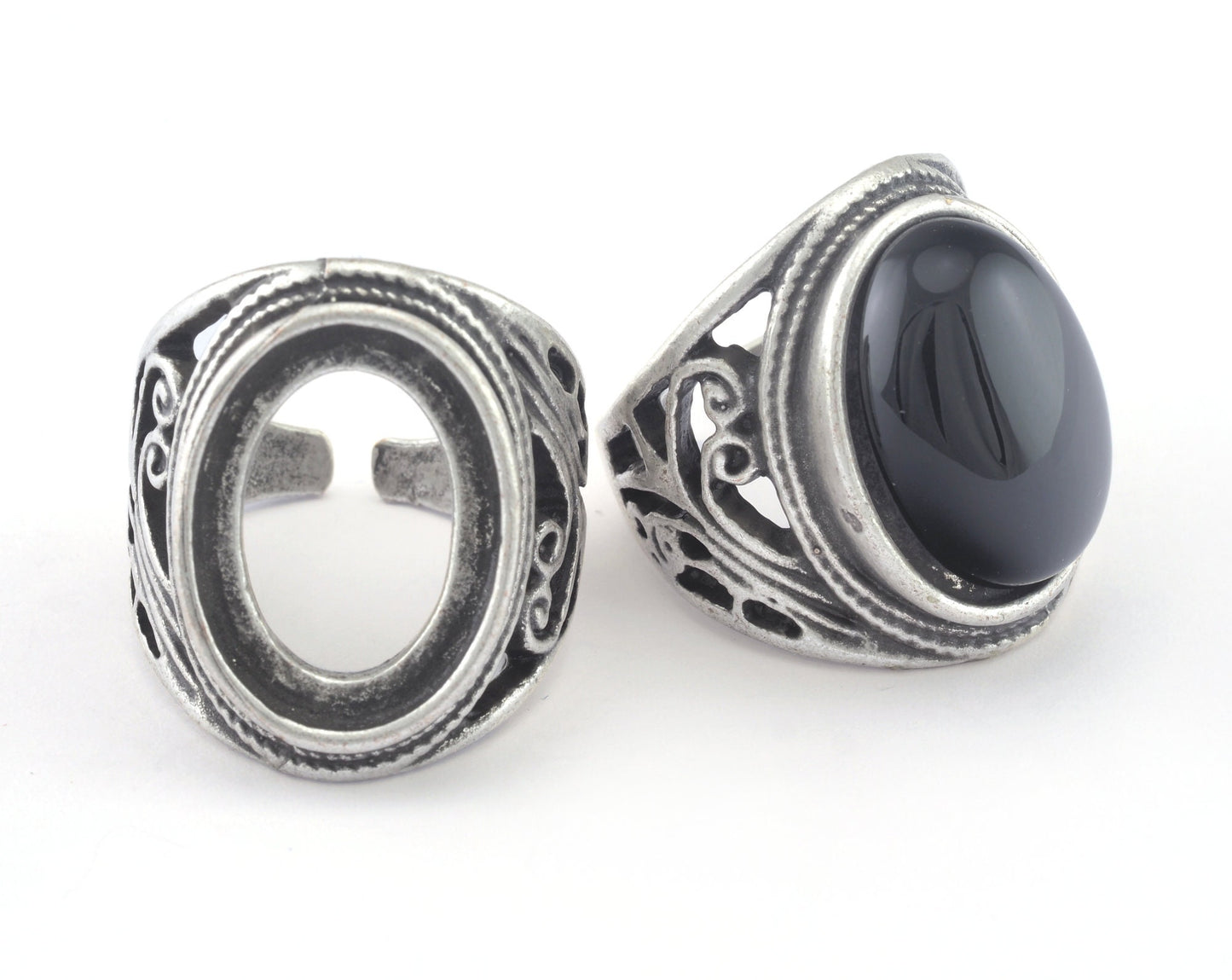 Ring Adjustable Ring 18x13 Bezel - Antique Silver Plated brass (18mm 7.5US inner size - Adjustable ) OZ2840