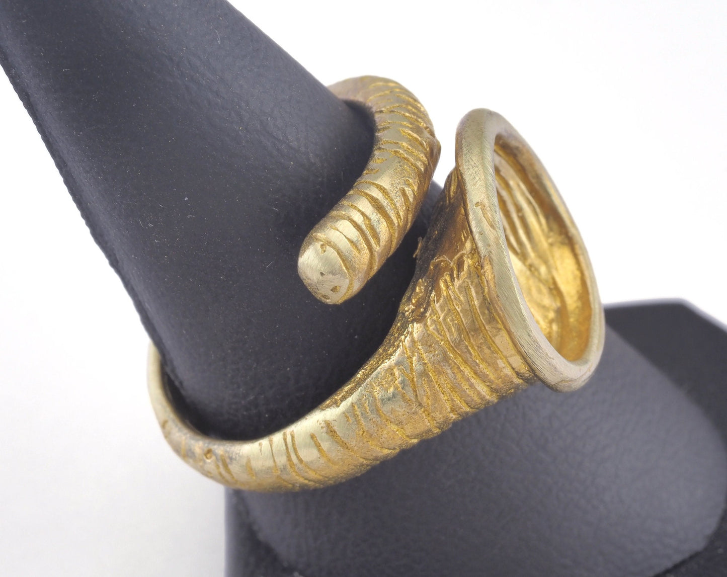 Ring Adjustable Flower Ring Raw brass (18mm 8US inner size - Adjustable ) OZ2831