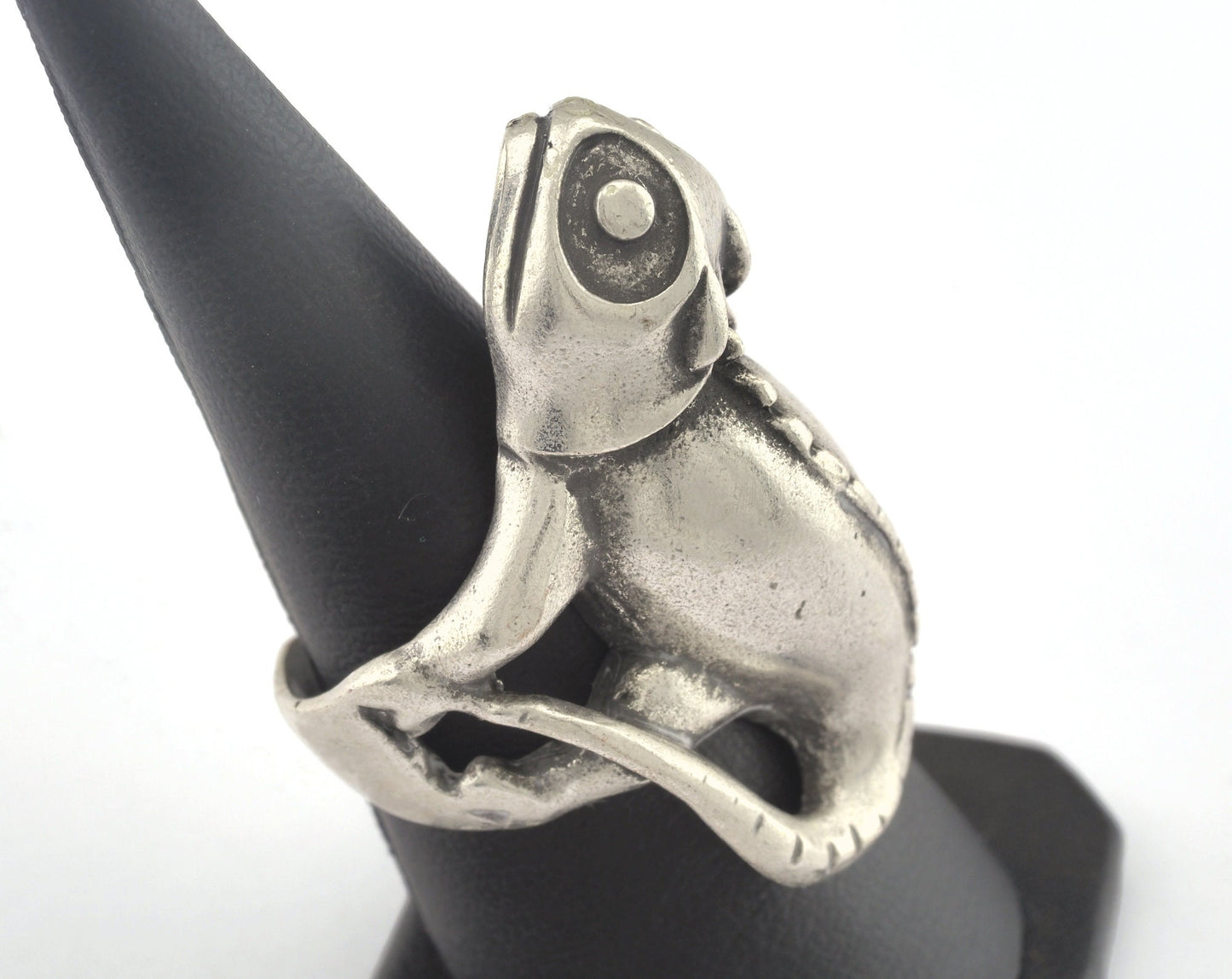 Chameleon Adjustable Ring Antique Silver Plated brass (18mm 8US inner size) OZ2829