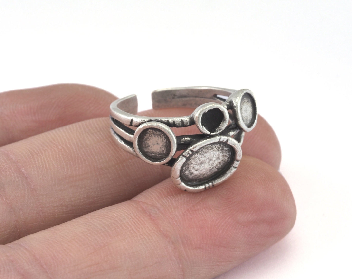 Ring Adjustable Ring Blank Bezel Antique silver plated brass (18mm 8US inner size - Adjustable ) 684