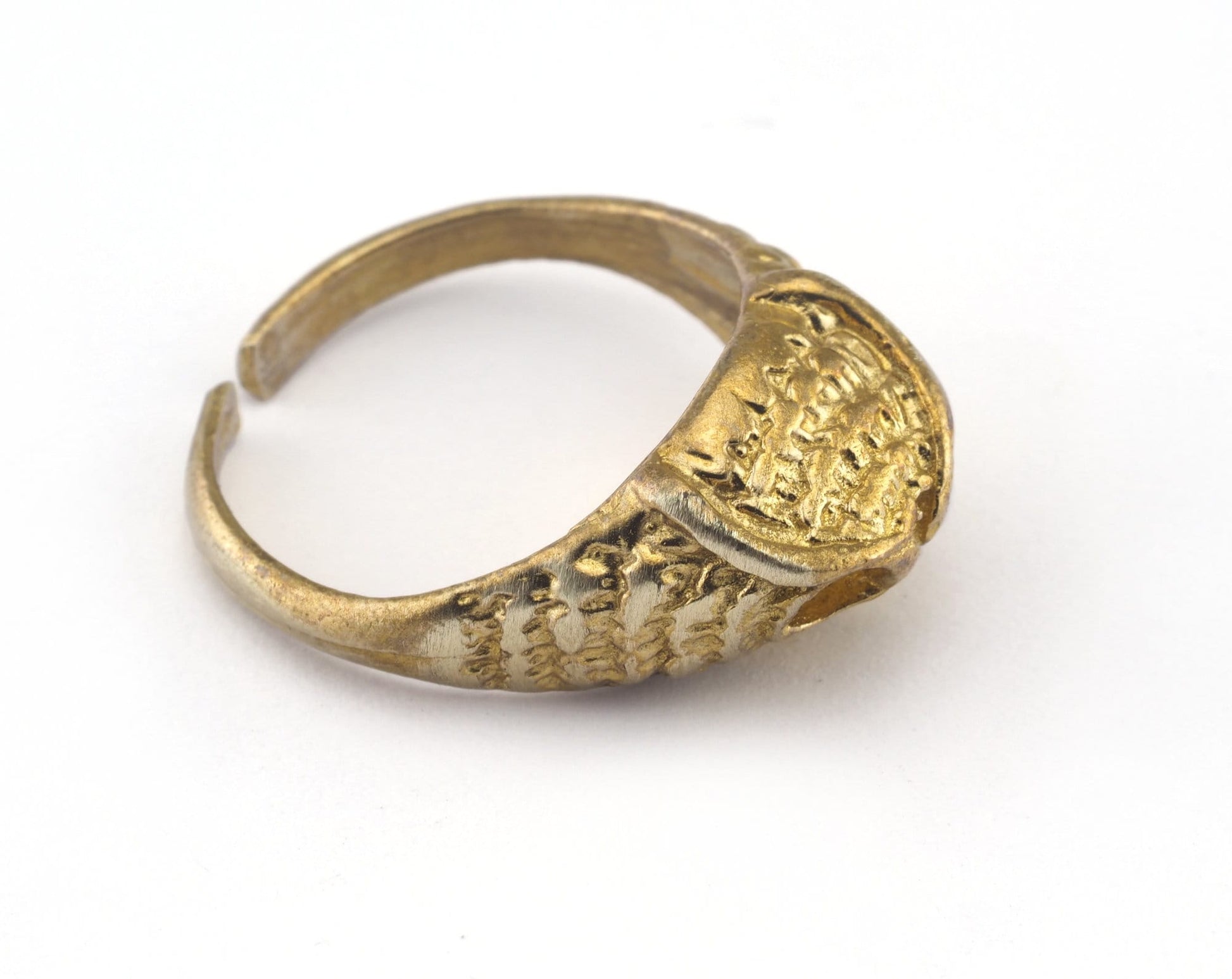 Ring Owl Adjustable Ring Bezel - Raw brass (17mm 7US inner size - Adjustable ) OZ2848