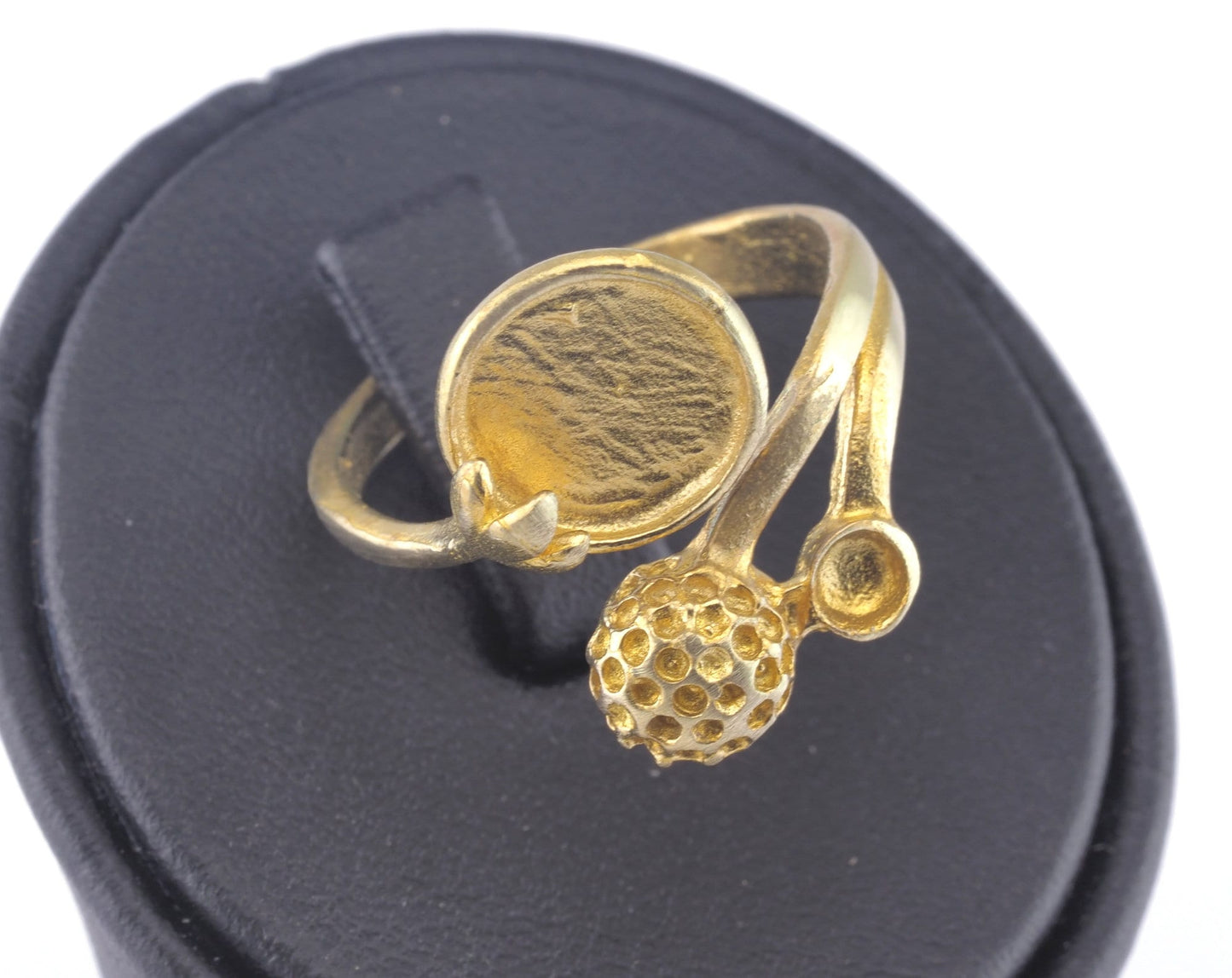 Ring Adjustable Ring Bezel - Raw brass (19mm 9US inner size - Adjustable ) OZ2849