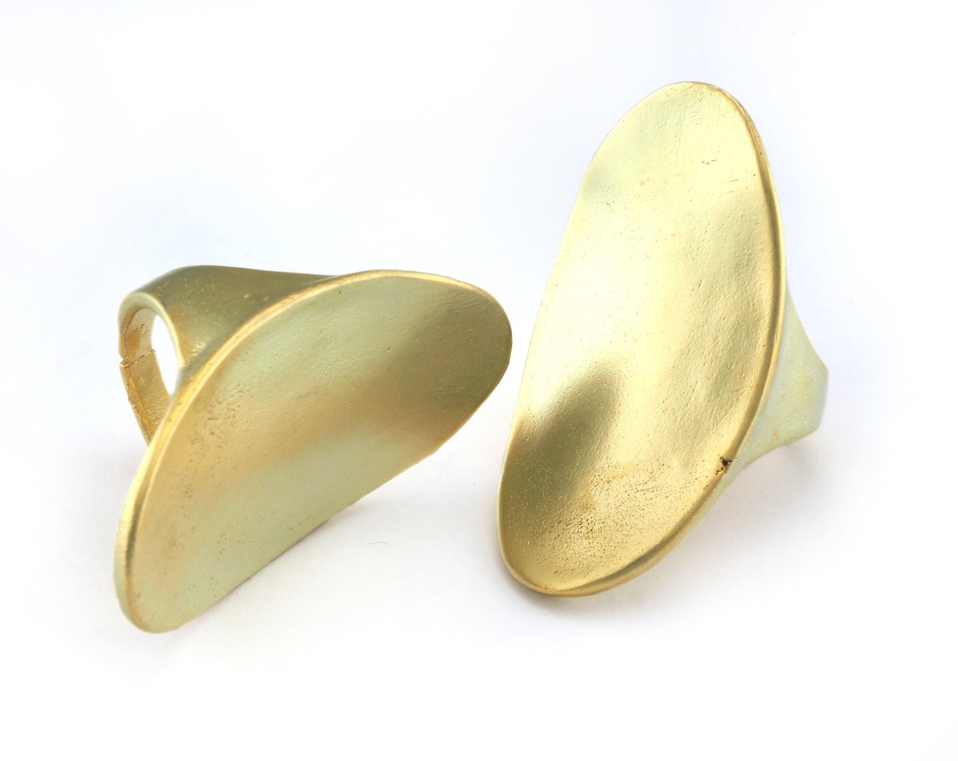 Adjustable Oval Ring Matte Gold Plated Brass (18mm 8US inner size) Oz3071