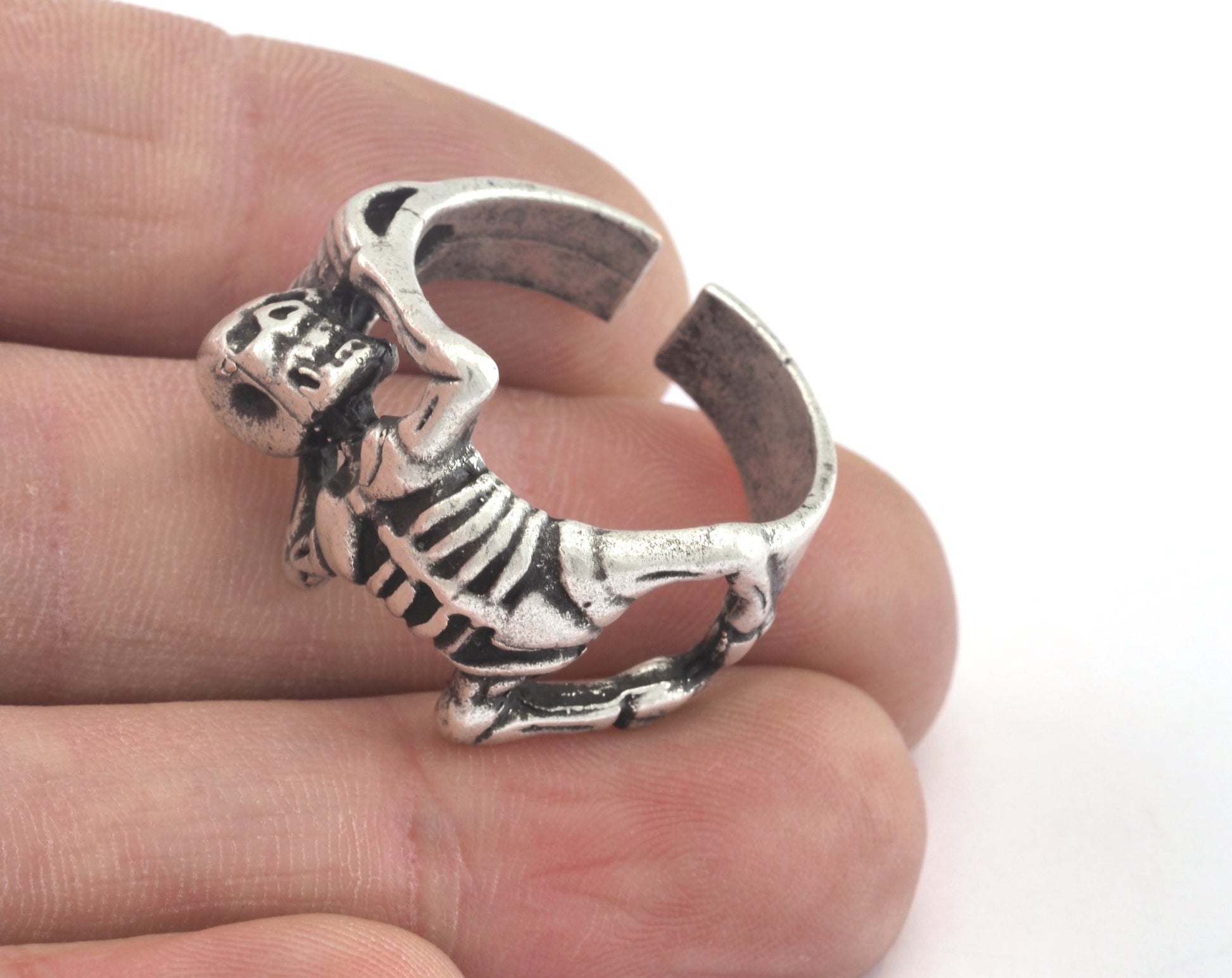 Skeleton Antique Silver Plated filigree brass (20mm 10US inner size) OZ3078