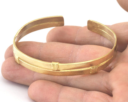 Bracelet Raw Brass (64mm inner size - Adjustable ) OZ2968