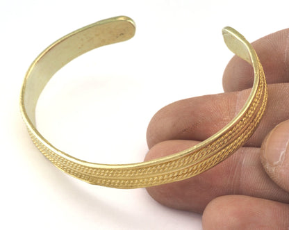 Textured Bracelet Raw Brass Adjustable (64mm inner size - Adjustable ) OZ3170