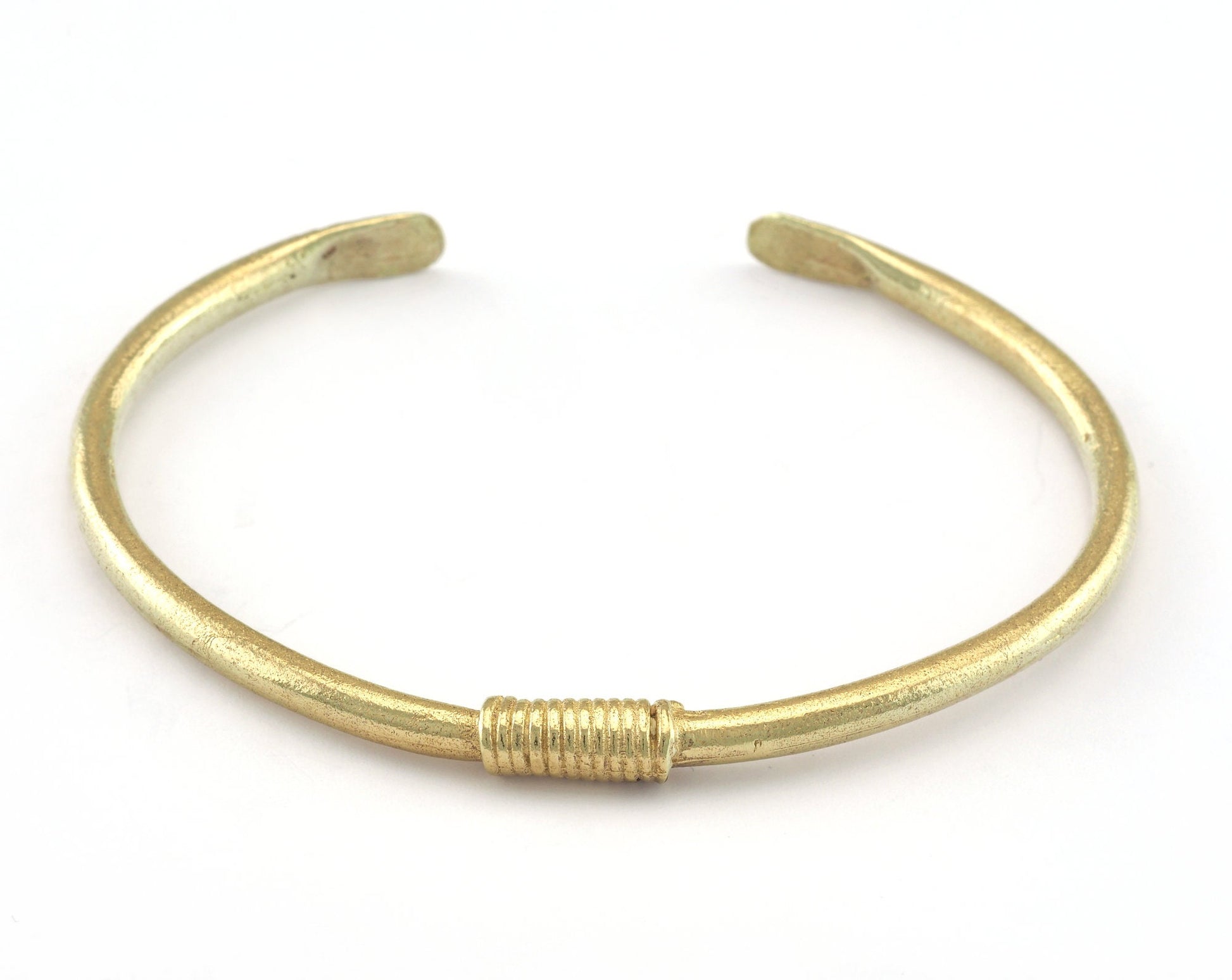 Bracelet Raw Brass (64mm inner size - Adjustable ) OZ3171