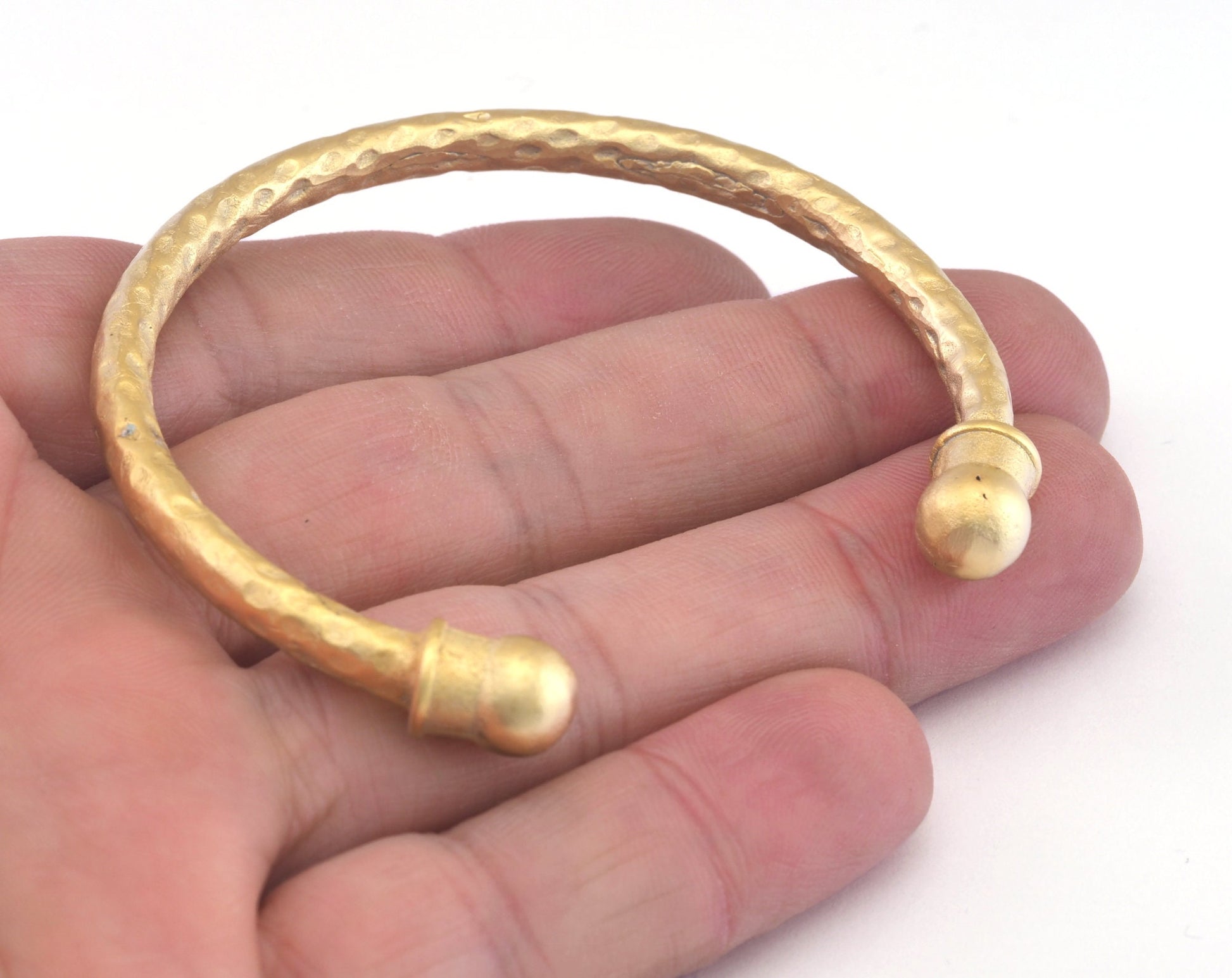 Hammered Adjustable Bracelet Matte Gold Plated Brass 1 pc. (64mm inner size - Adjustable ) OZ3894