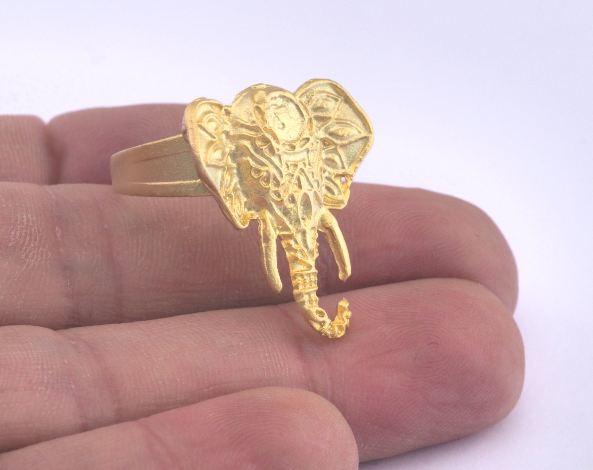 Adjustable Ring Elephant Matte Gold Plated brass (18.5mm 8.5US inner size) OZ2978