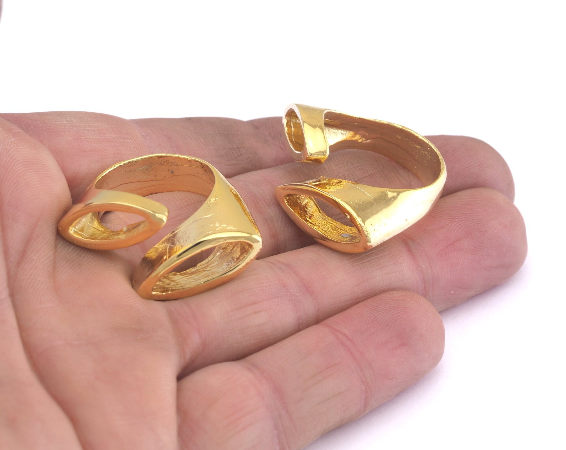 Adjustable Ring Shiny Gold Plated brass (18mm 8US inner size) Oz2988