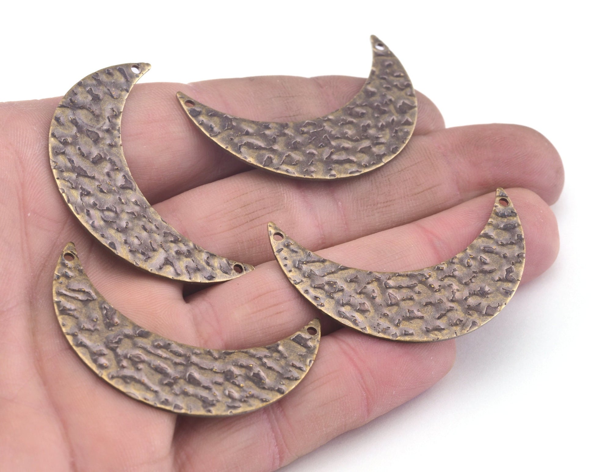 Crescent Brass Textured 44x27mm Connector 2 Hole Pendant Charms Antique Bronze Plated brass 2478-405