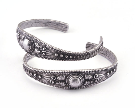 Textured Bracelet Antique Silver Plated Brass (58mm inner size - Adjustable ) OZ2959