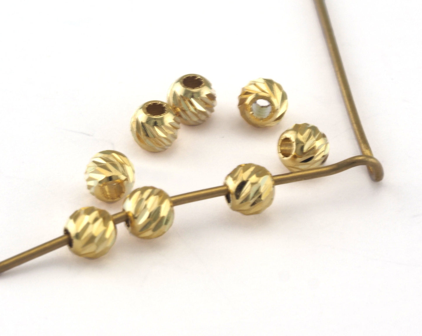 Faceted Gold Plated Brass Sphere 4mm (hole 1,5mm 15 gauge) Charms,Pendant,Findings spacer bead bab1 oz3759