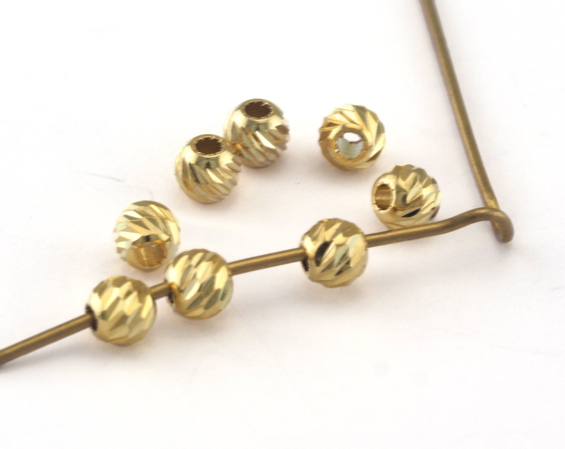 Faceted raw Brass Sphere 4mm (hole 1,5mm 15 gauge) Charms,Pendant,Findings spacer bead bab1 oz3759