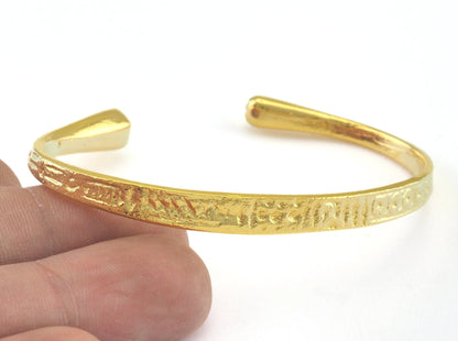 Bracelet Old symbols Adjustable Shiny Gold Plated Brass (50mm inner size - Adjustable ) OZ3178