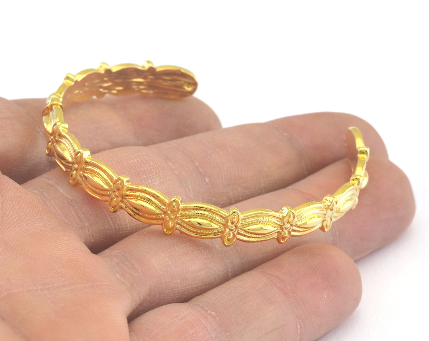 Cuff Bracelet Adjustable Shiny Gold Plated Brass (55mm inner size - Adjustable ) OZ3166
