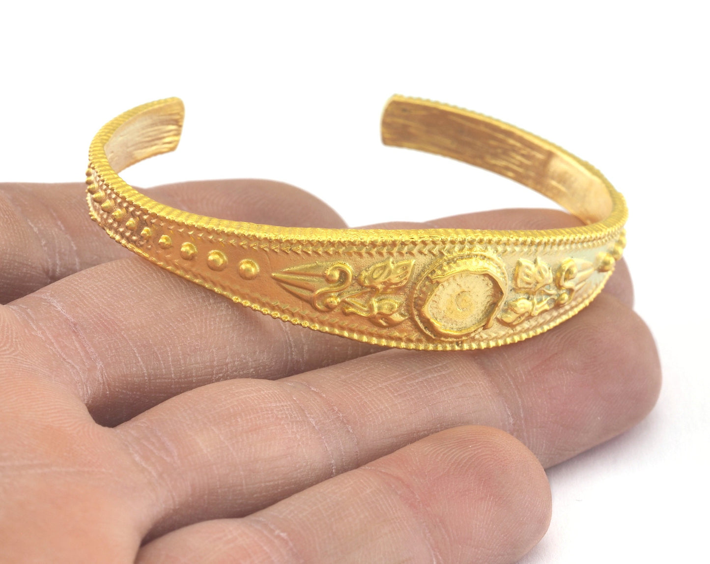 Textured Bracelet Matte Gold Plated Brass Adjustable (58mm inner size - Adjustable ) OZ3164