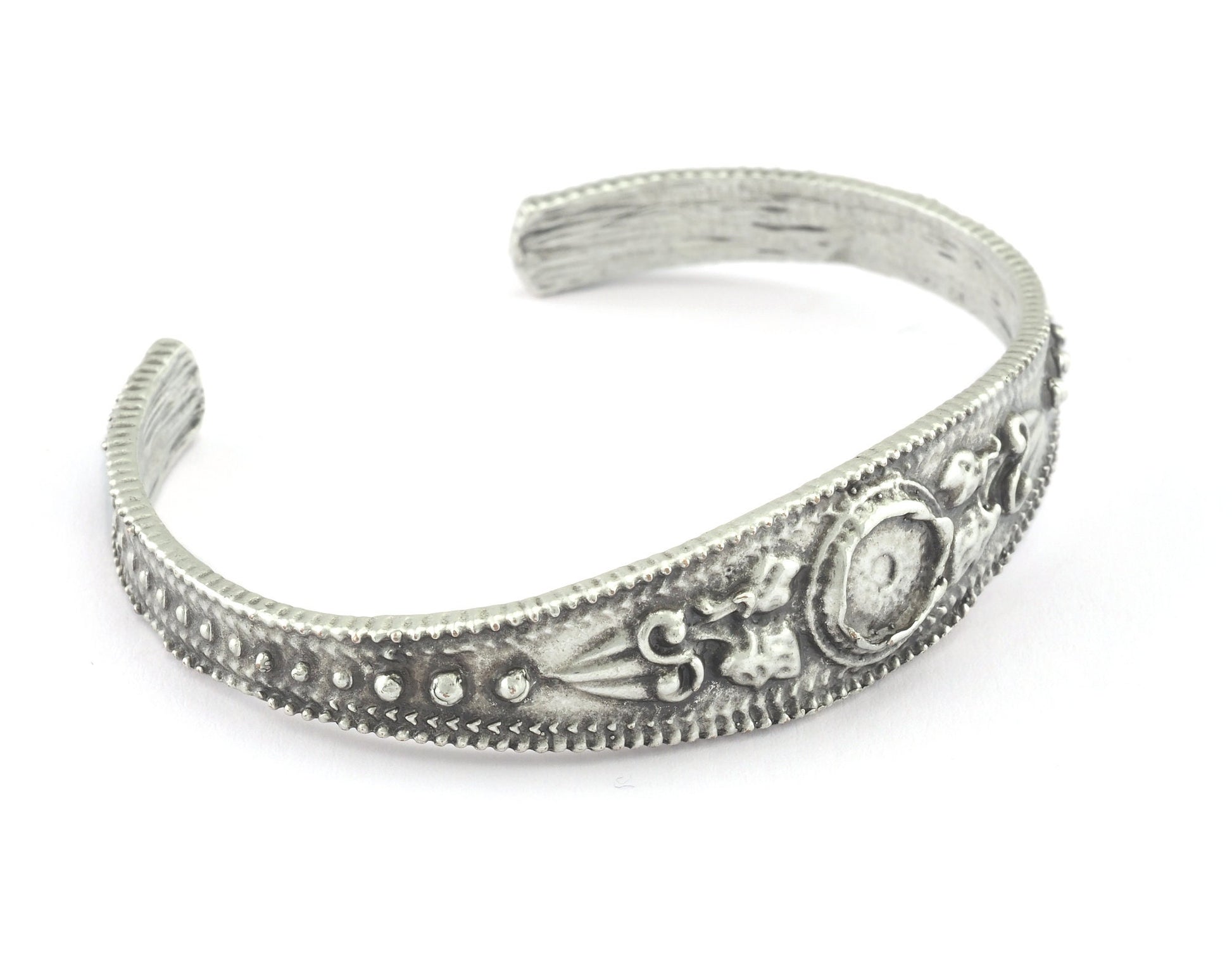 Textured Bracelet Antique Silver Plated Brass (58mm inner size - Adjustable ) OZ3164
