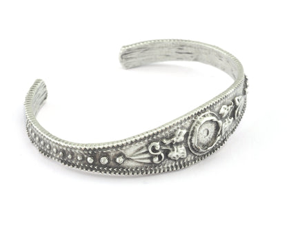 Textured Bracelet Antique Silver Plated Brass (58mm inner size - Adjustable ) OZ3164