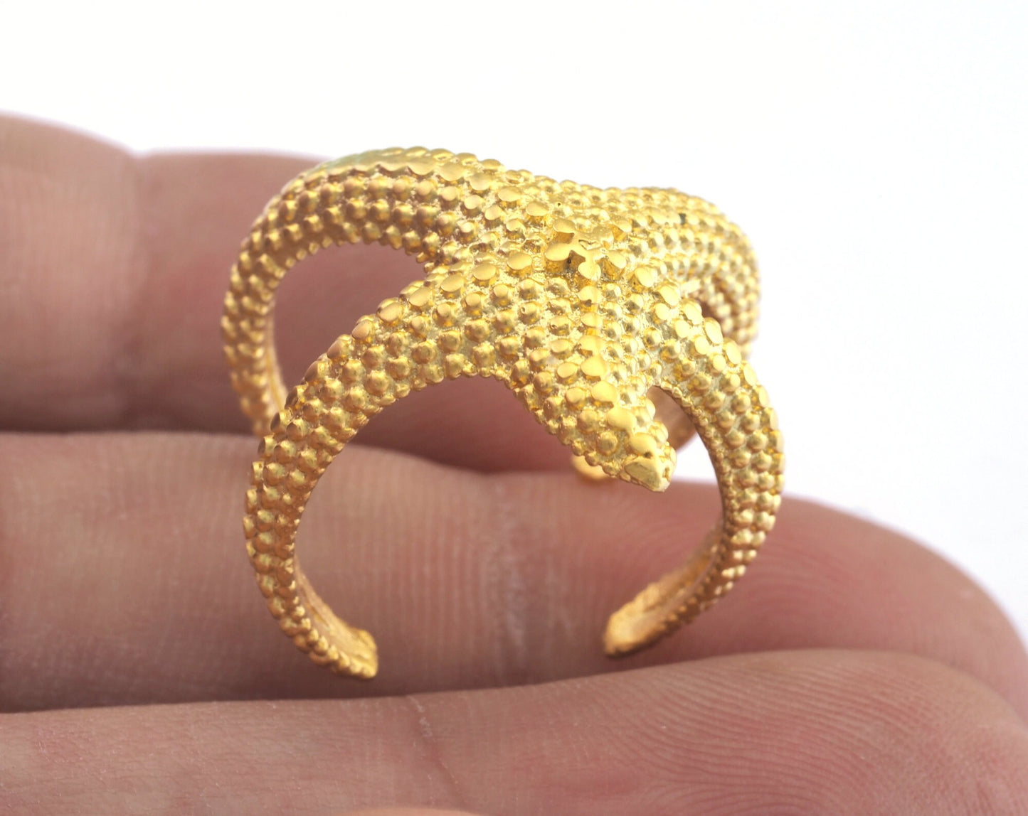 Starfish Adjustable Ring Shiny Gold Plated brass (18mm 8US inner size) OZ3065