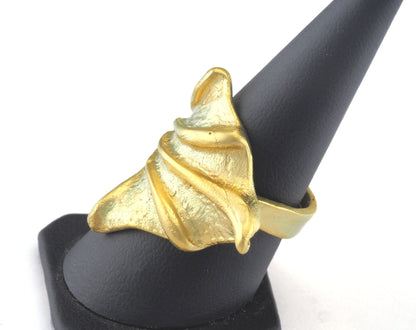 Leaf Ring Adjustable Matte Gold Plated Brass (20.5mm 10.5US inner size) Oz3076
