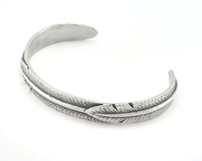 Cuff Bracelet Feather Antique Silver Plated Brass (62mm inner size - Adjustable ) OZ3174