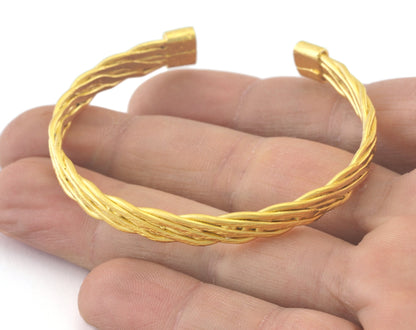 Swirl Bracelet Adjustable Matte Gold Plated Brass (50mm inner size - Adjustable ) OZ3176