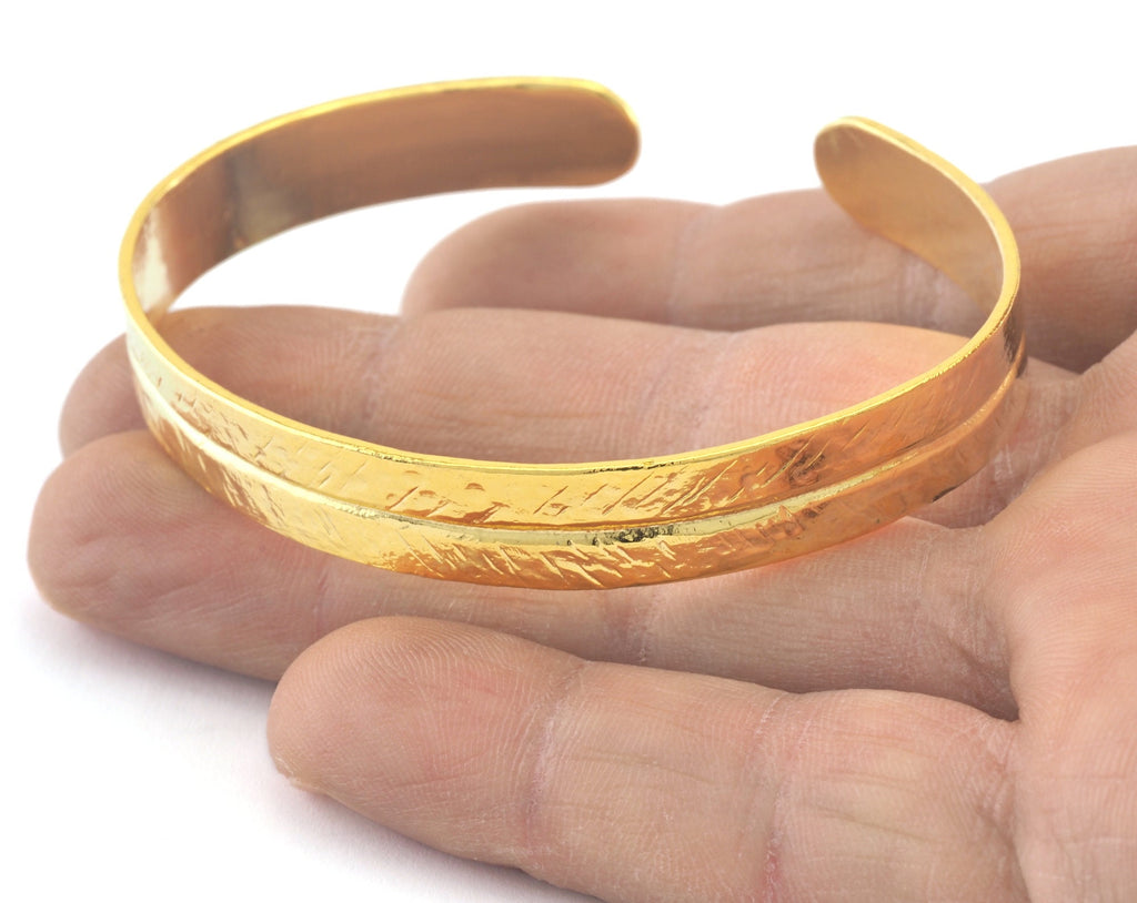 Cuff Bracelet Textured Adjustable Shiny Gold Plated Brass (64mm inner size - Adjustable ) OZ3172