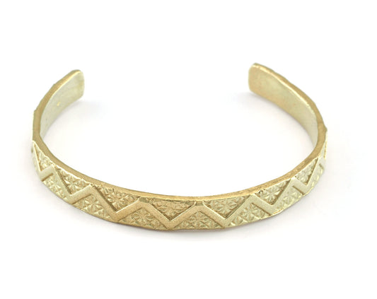 Cuff Bracelet Wave textured Adjustable Raw Brass (60mm inner size - Adjustable ) with hole OZ3161