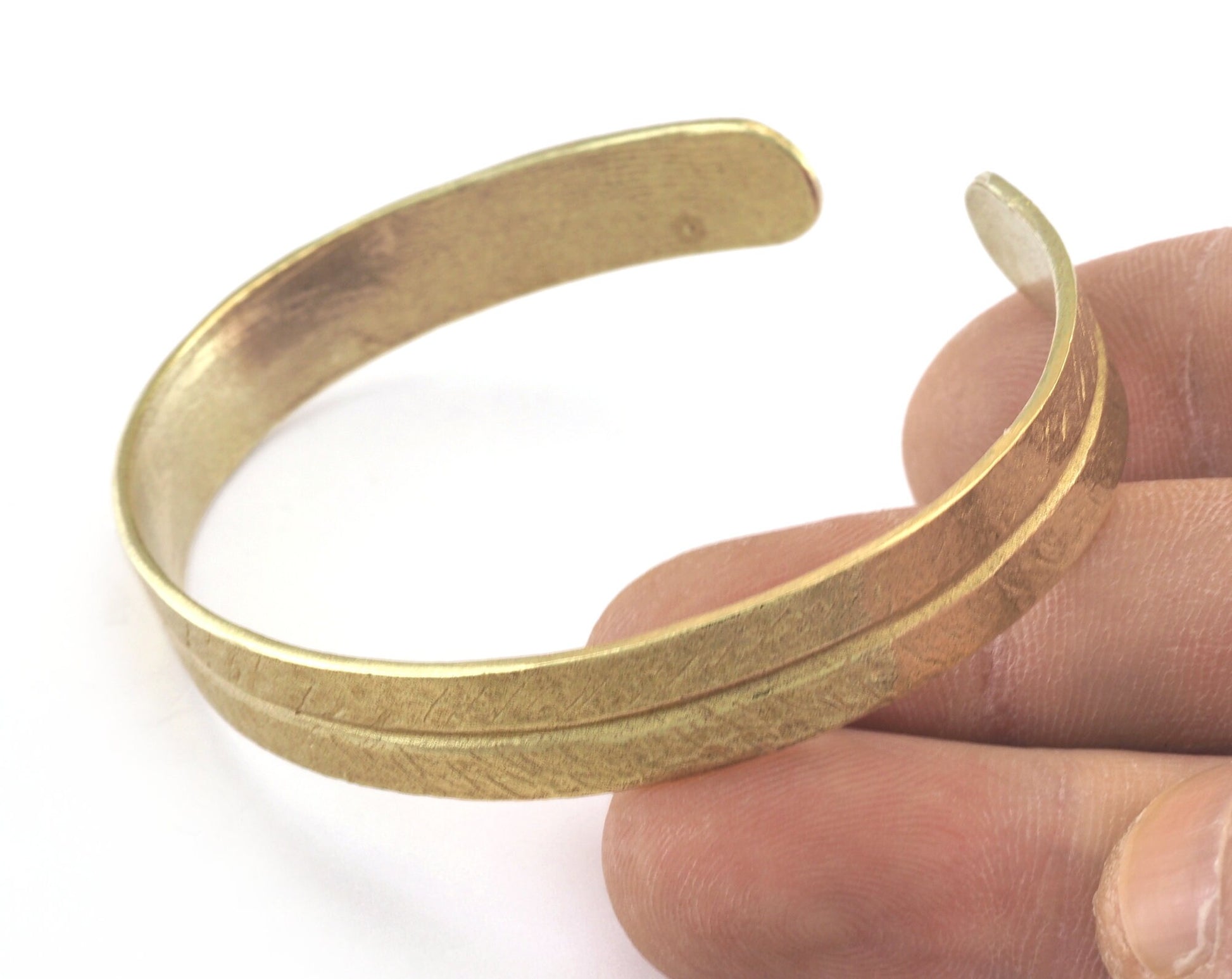 Cuff Bracelet Textured Raw Brass (64mm inner size - Adjustable ) OZ3172
