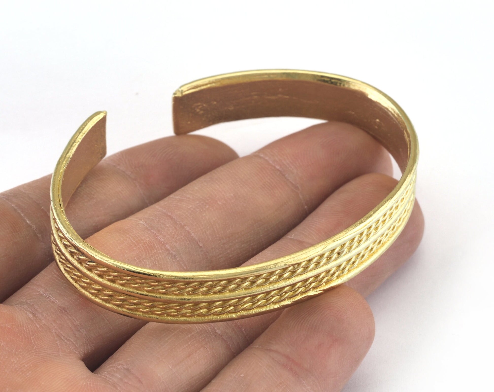 Textured Bracelet Raw Brass (64mm inner size - Adjustable ) OZ2967