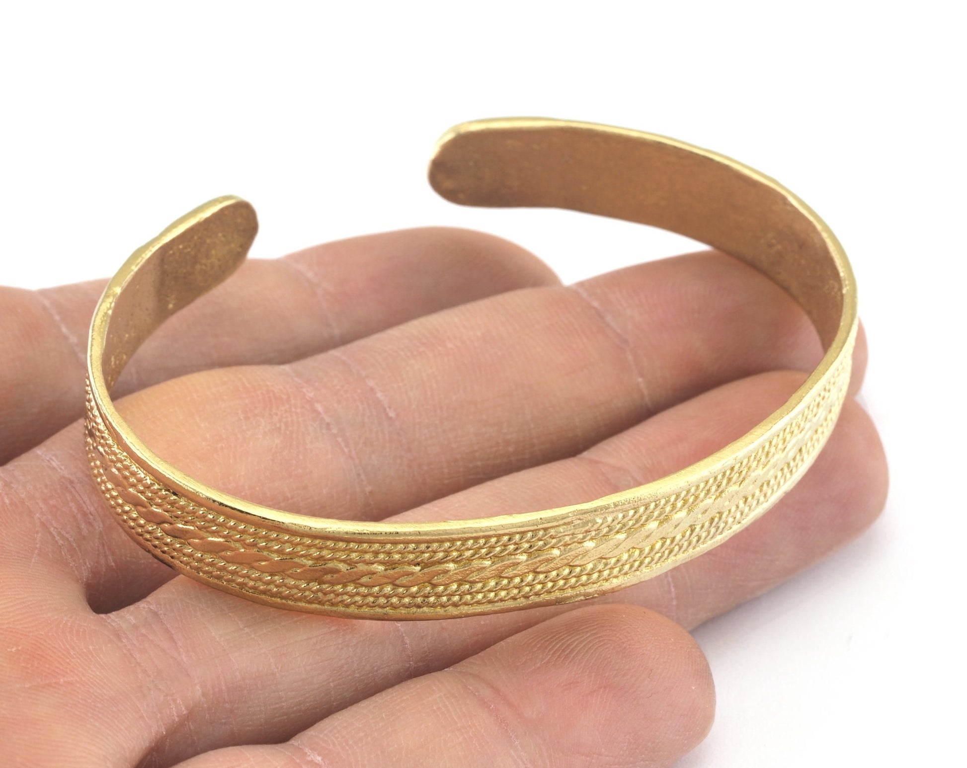 Textured Bracelet Raw Brass (63mm inner size - Adjustable ) OZ2971