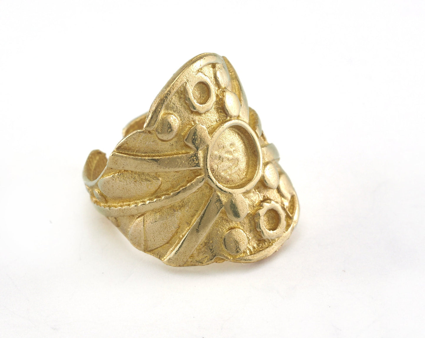 Ethnic Ring Round Blank Adjustable Ring Bezel - Raw brass 6mm Blank (17mm 6.5US inner size - Adjustable ) OZ3375