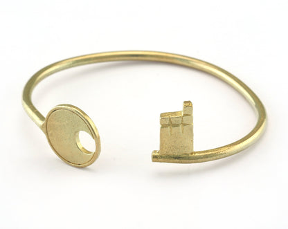 Key Bracelet Raw Brass (62mm inner size - Adjustable ) OZ3183