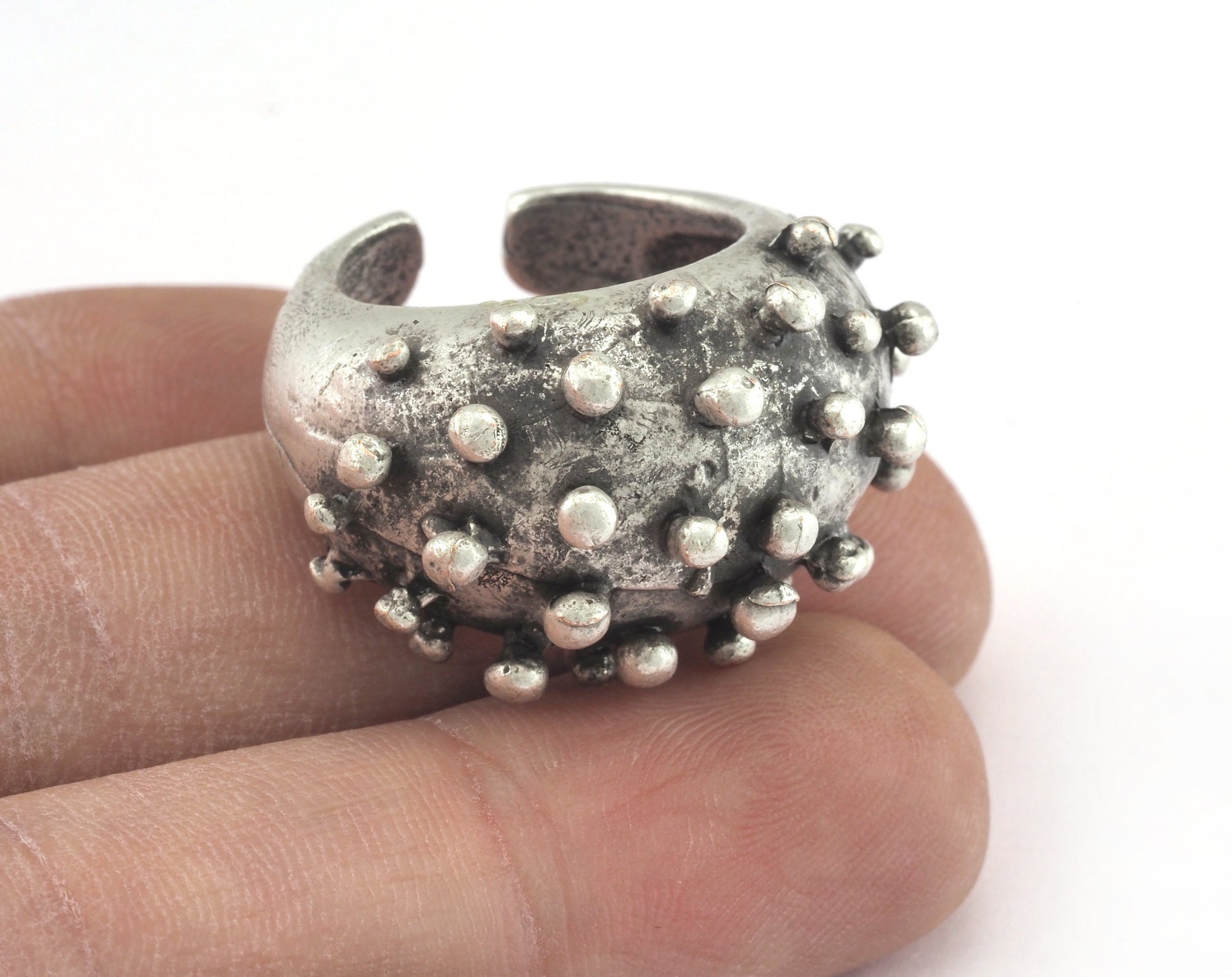 Dotted Ring Adjustable Antique Silver Plated brass (17.5mm 7US inner size ) OZ2724