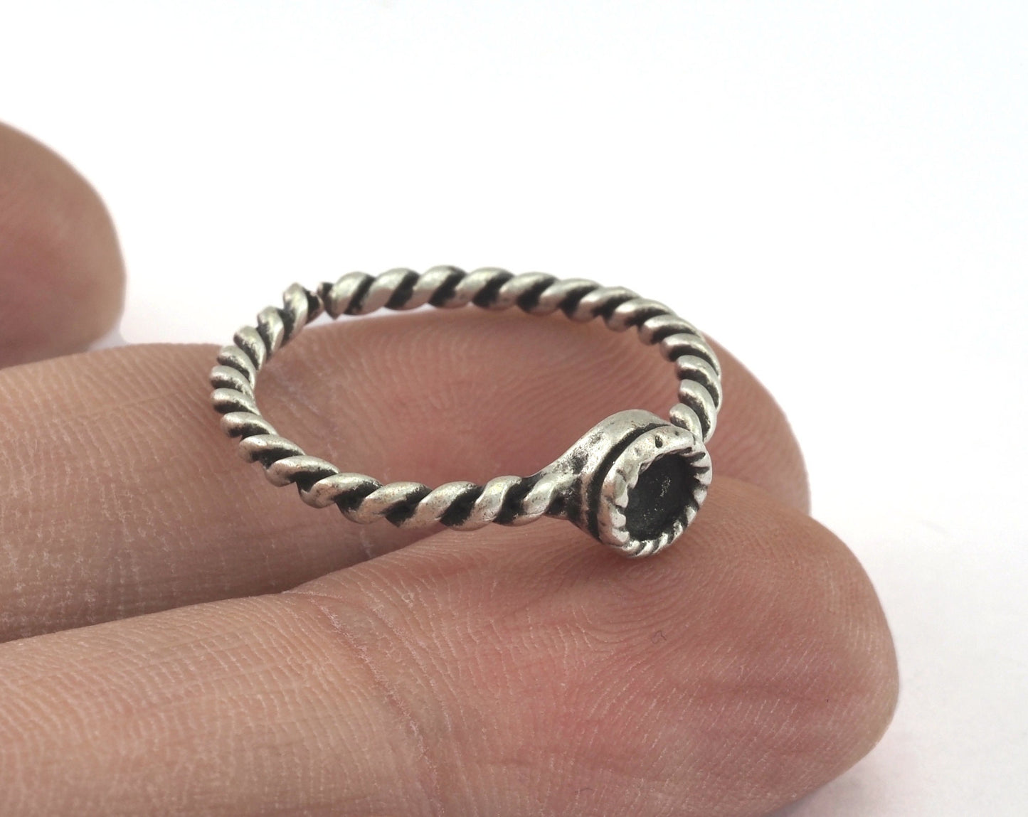 Ring Swirl Adjustable Ring Bezel - Antique Silver Plated brass (18.5mm 8.5US inner size - Adjustable ) OZ2714