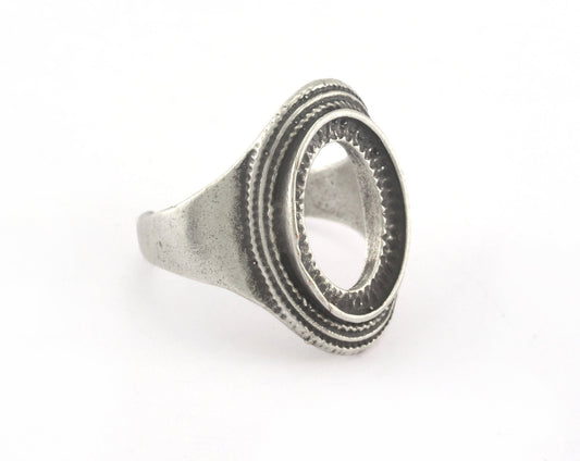 Ring Adjustable Ring Bezel - Antique Silver Plated brass (18mm 8US inner size - Adjustable ) OZ2826