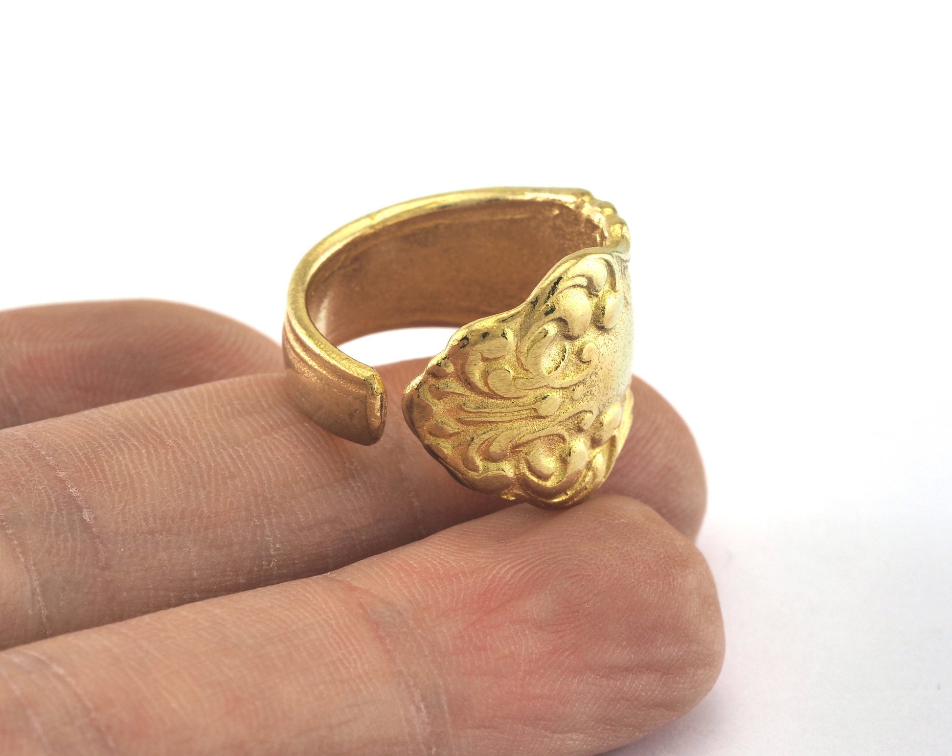 Spoon Ring Flower Patterned Adjustable Ring Raw Brass (17.5mm 7US inner size) OZ2692