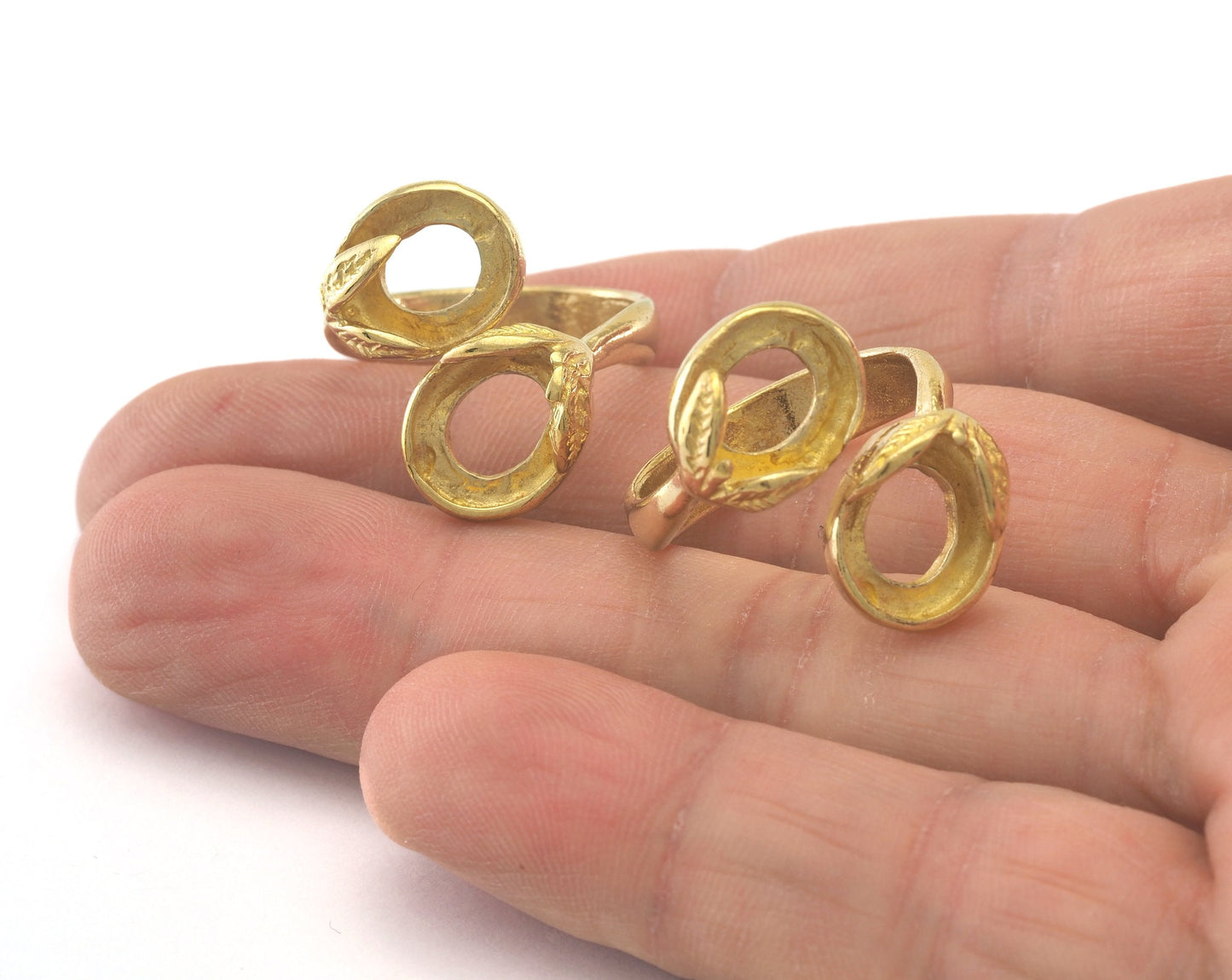 Ring Adjustable Ring Bezel - Raw Brass (19mm 9US inner size - Adjustable ) OZ965